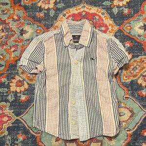 Vineyard Vines Blue and Pink Striped Casual Button Down Shirt